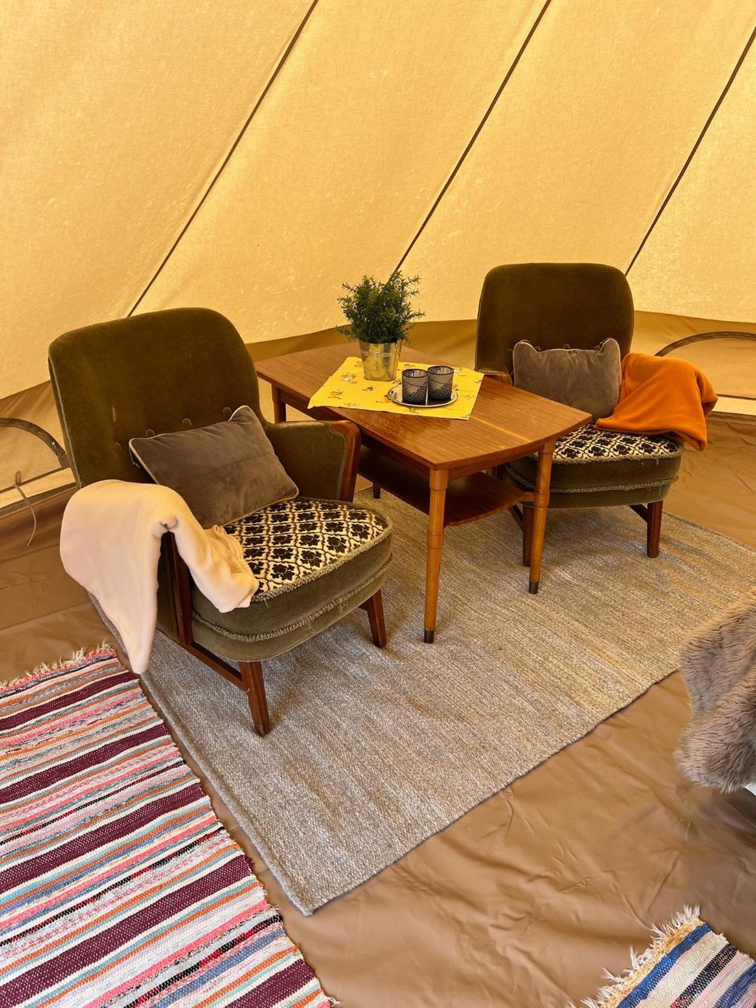 Hommen Gard Glamping Hotel Risor Luaran gambar